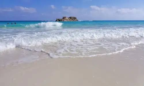 شاطئ ام الرخم — صورة 2
