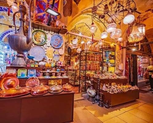 البازار الكبير — صورة 1
