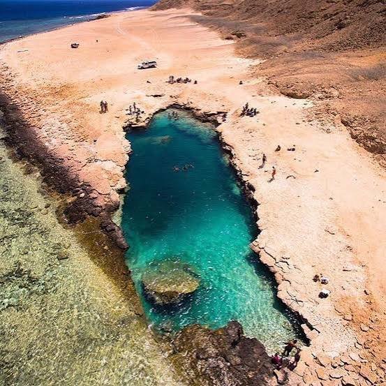 بحيرة النيزك