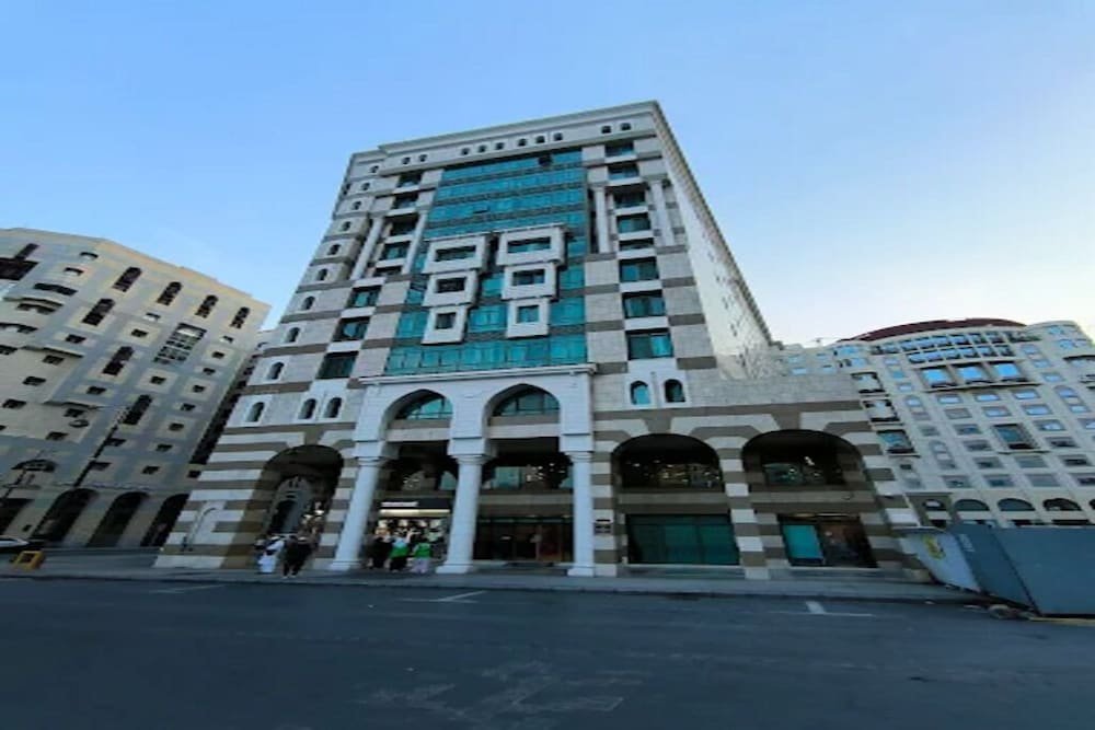 فندق بر الإيمان