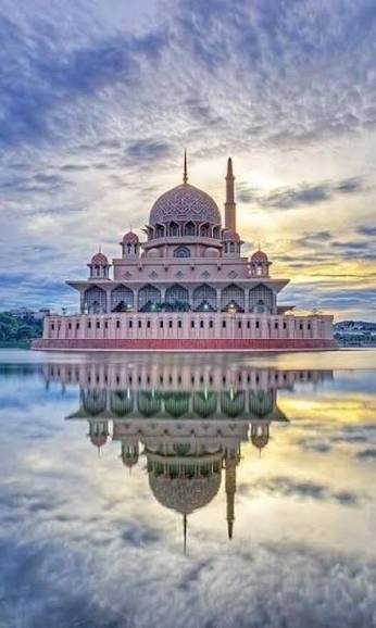 مسجد يوتراجايا — صورة 17