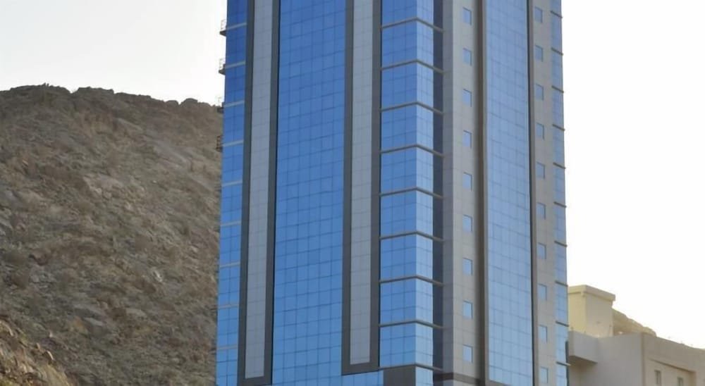 فندق تبارك
