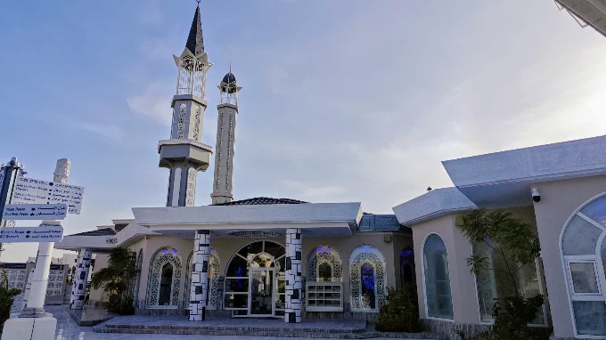 جامع عمرو بن الجموح