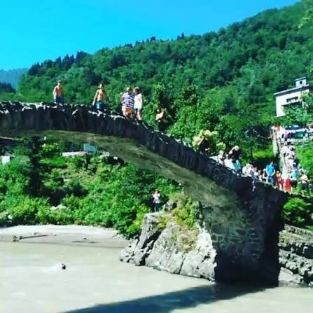 جسر الملكه تمارا — صورة 1