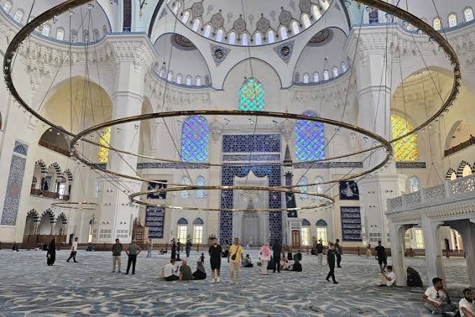 جامع تشامليجا — صورة 4